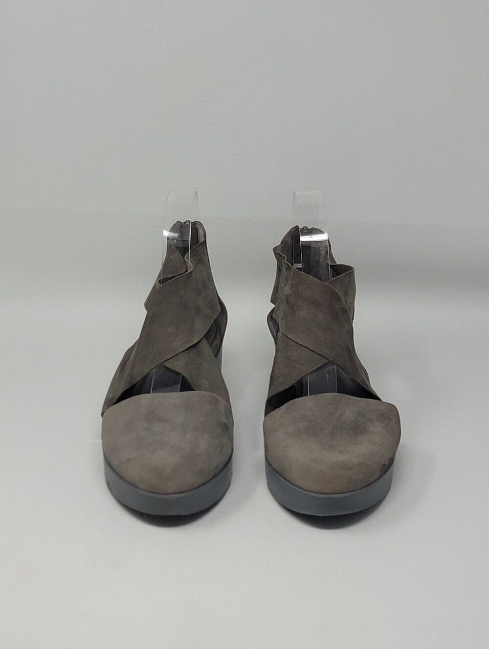 Eileen Fisher Carver Suede Wedge Sandals Gray Taupe Cutout Zip Womens Size 8.5 - Picture 6 of 10